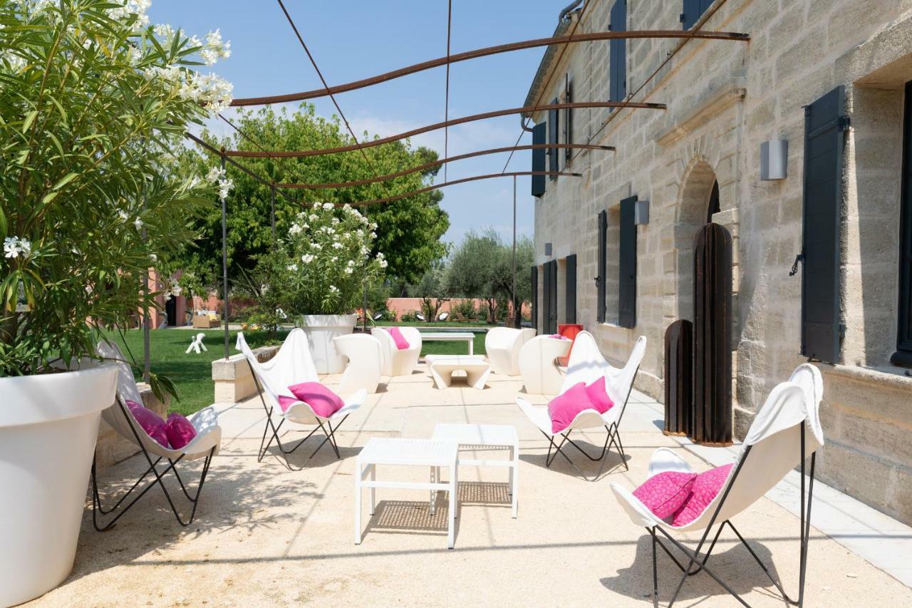 Mas D Orient Uzes Exterior photo